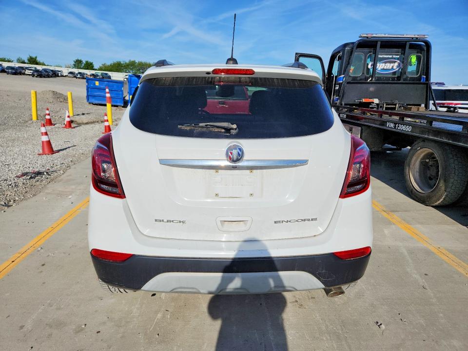 50662216 :رقم المزاد ، KL4CJCSB4JB549338 vin ، 2018 Buick Encore مزاد بيع
