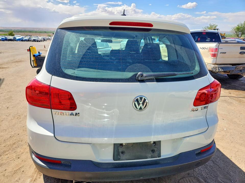50811226 :رقم المزاد ، WVGAV3AX5EW562303 vin ، 2014 Volkswagen Tiguan مزاد بيع