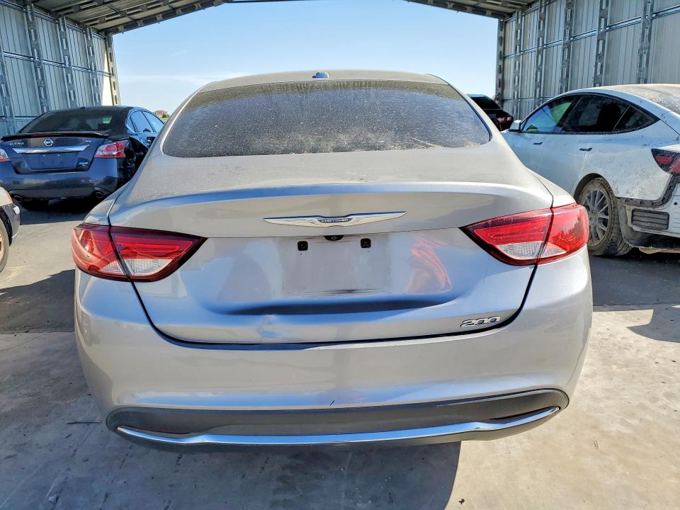 2015 Chrysler 200 მანქანა იყიდება აუქციონზე, vin: 1C3CCCAB7FN728629, აუქციონის ნომერი: 50635546