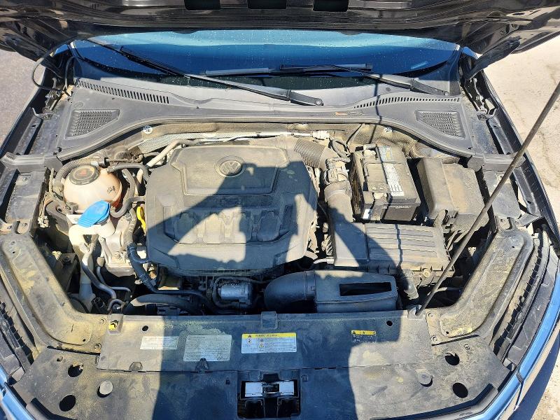 50122216 :رقم المزاد ، 1VWAA7A30MC002075 vin ، 2021 Volkswagen Passat مزاد بيع