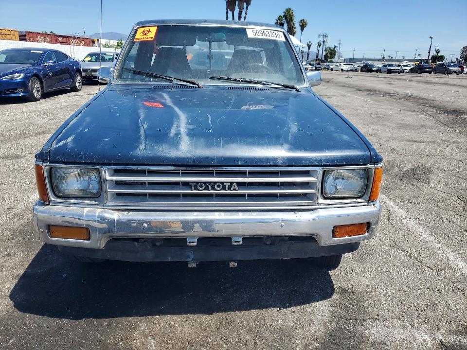 50963336 :رقم المزاد ، JT4RN70D0J0057451 vin ، 1988 Toyota Pickup مزاد بيع