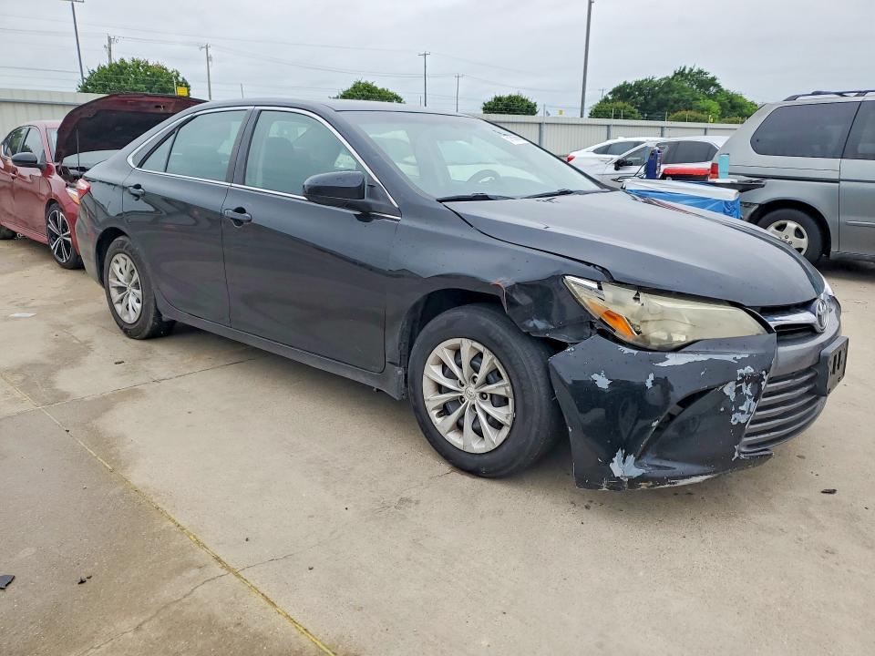 51886666 :رقم المزاد ، 4T4BF1FK8FR478546 vin ، 2015 Toyota Camry مزاد بيع