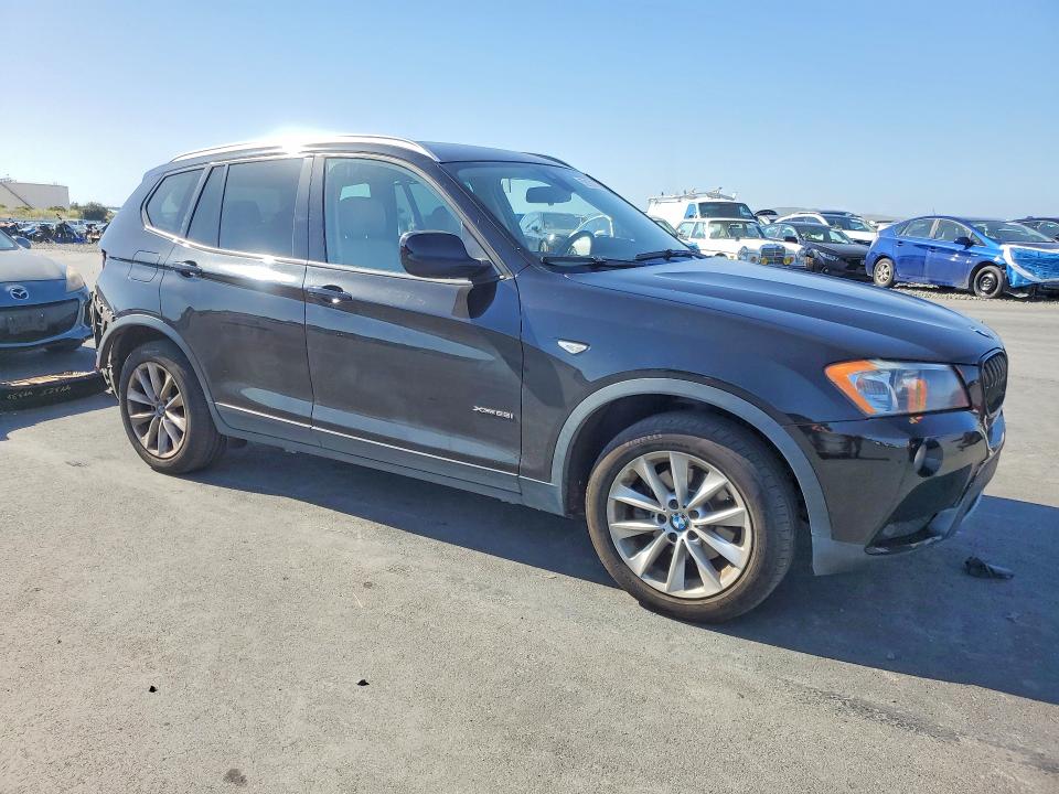 52152726 :رقم المزاد ، 5UXWX9C56D0A17944 vin ، 2013 Bmw X3 مزاد بيع
