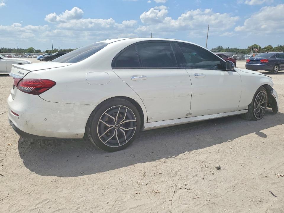 2021 Mercedes-benz E მანქანა იყიდება აუქციონზე, vin: W1KZF8EB6MA917299, აუქციონის ნომერი: 50566426