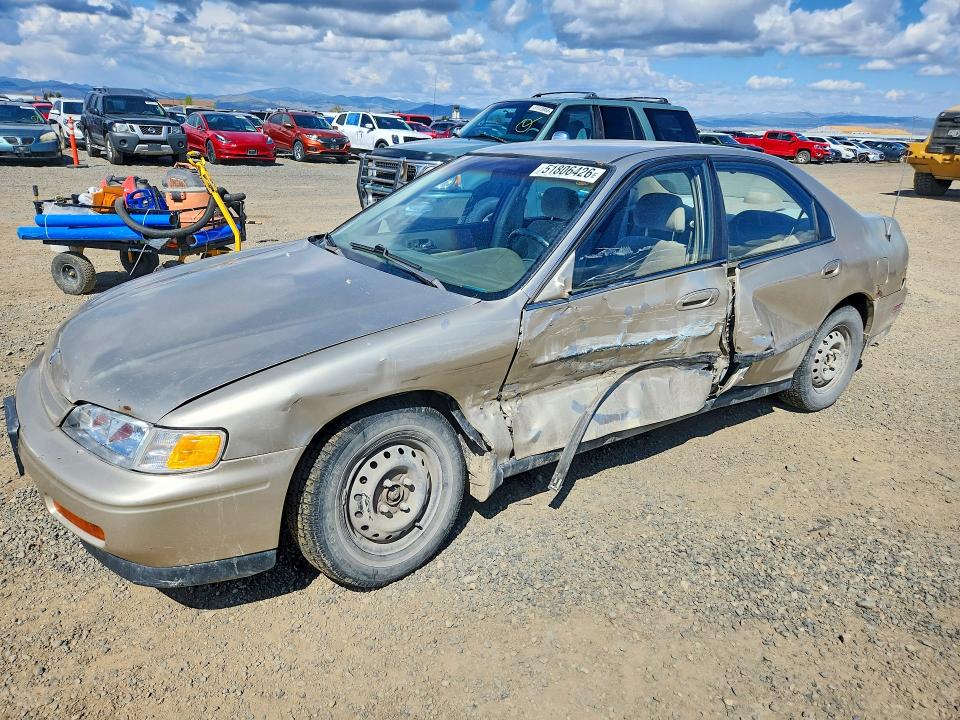 Продажа на аукционе авто 1994 Honda Accord, vin: JHMCD5549RC013222, номер лота: 51806426