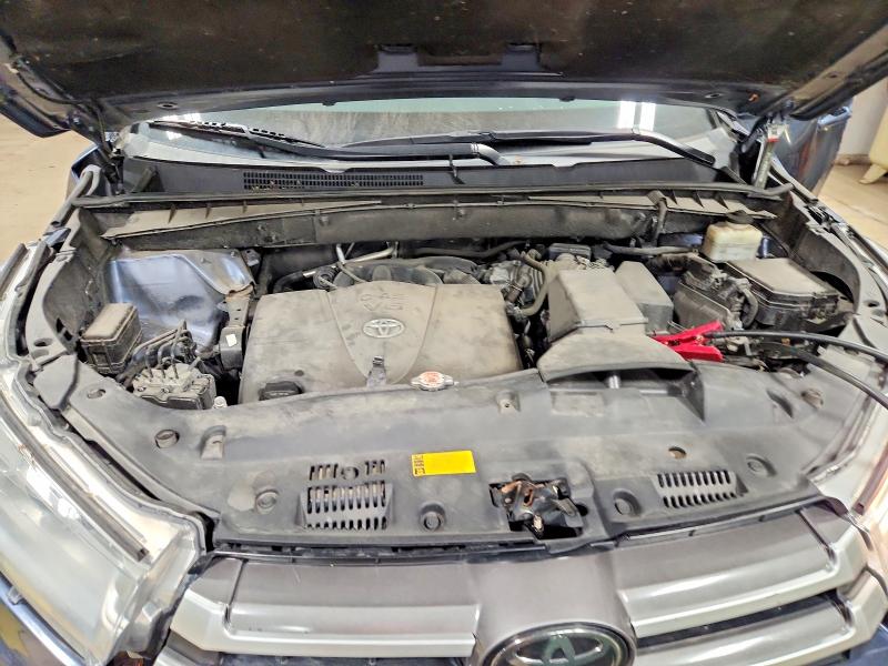 Aukcja sprzedaży 2018 Toyota Highlander, vin: 5TDJZRFH2JS487342, numer aukcji: 48913856