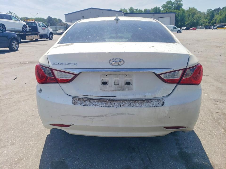 2011 Hyundai Sonata მანქანა იყიდება აუქციონზე, vin: 5NPEB4ACXBH210370, აუქციონის ნომერი: 49913146