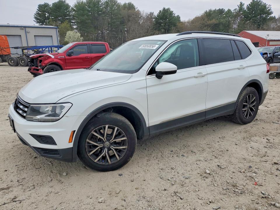 Продажа на аукционе авто 2020 Volkswagen Tiguan, vin: 3VV2B7AX0LM129933, номер лота: 50850856