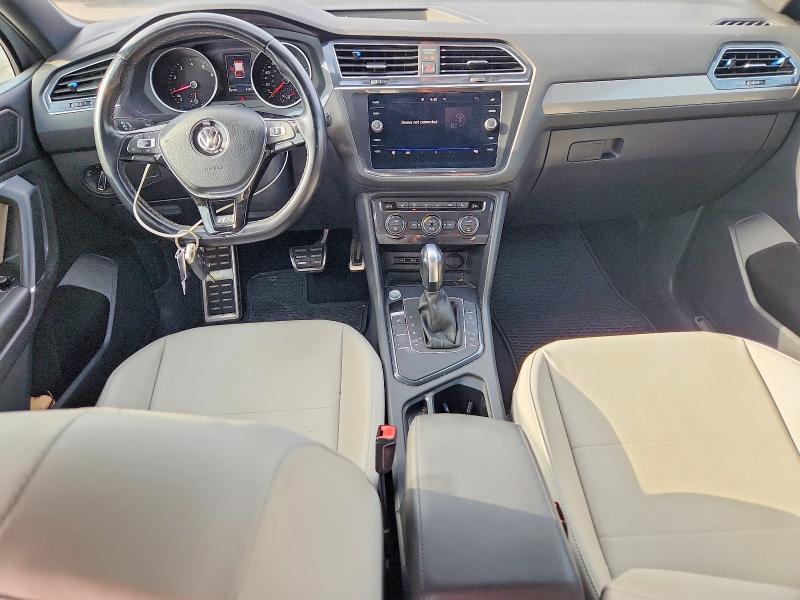 50152176 :رقم المزاد ، 3VV3B7AXXLM145898 vin ، 2020 Volkswagen Tiguan مزاد بيع