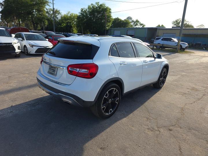 2019 Mercedes-benz Gla მანქანა იყიდება აუქციონზე, vin: WDCTG4EB3KJ587683, აუქციონის ნომერი: 51899026