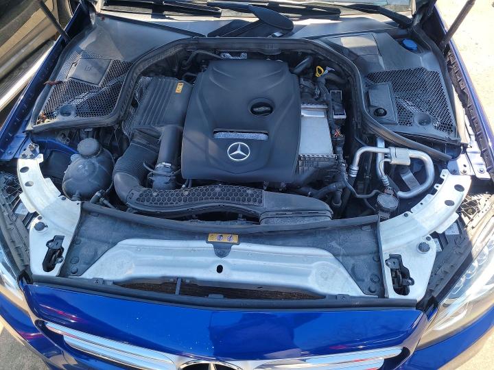 51319076 :رقم المزاد ، 55SWF4KB2JU260741 vin ، 2018 Mercedes-benz C مزاد بيع