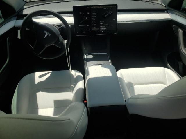 48490256 :رقم المزاد ، 7SAYGDED5SA379213 vin ، 2025 Tesla Model Y مزاد بيع