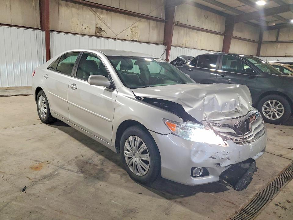 49792516 :رقم المزاد ، 4T4BF3EKXBR171936 vin ، 2011 Toyota Camry مزاد بيع