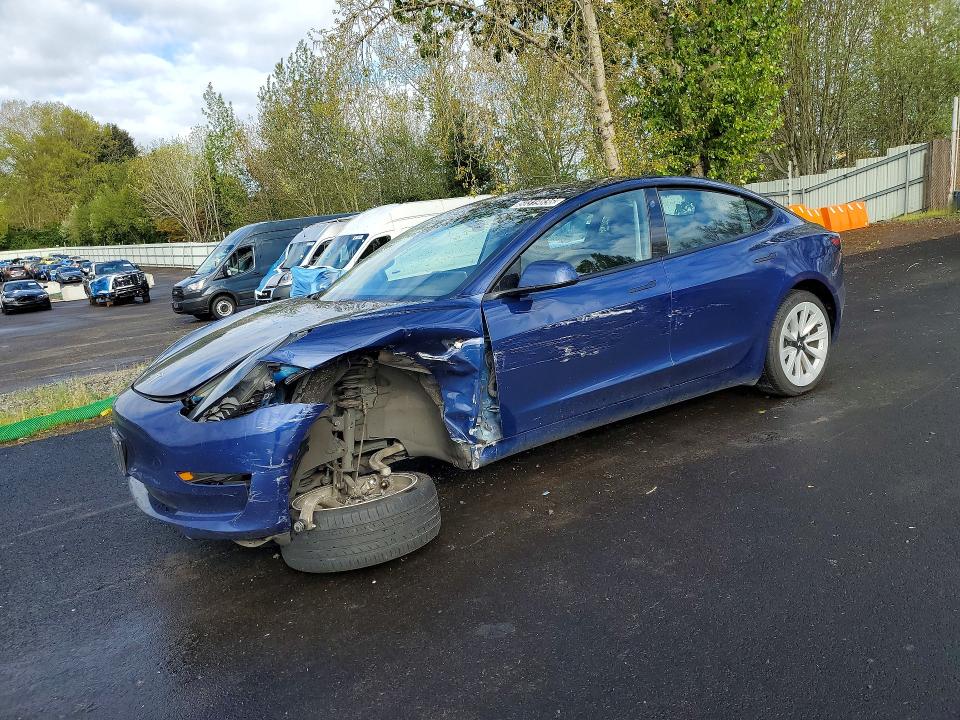 50319836 :رقم المزاد ، 5YJ3E1EA5NF369869 vin ، 2022 Tesla Model 3 مزاد بيع