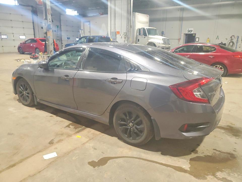 51184406 :رقم المزاد ، 2HGFC2E51JH040538 vin ، 2018 Honda Civic مزاد بيع