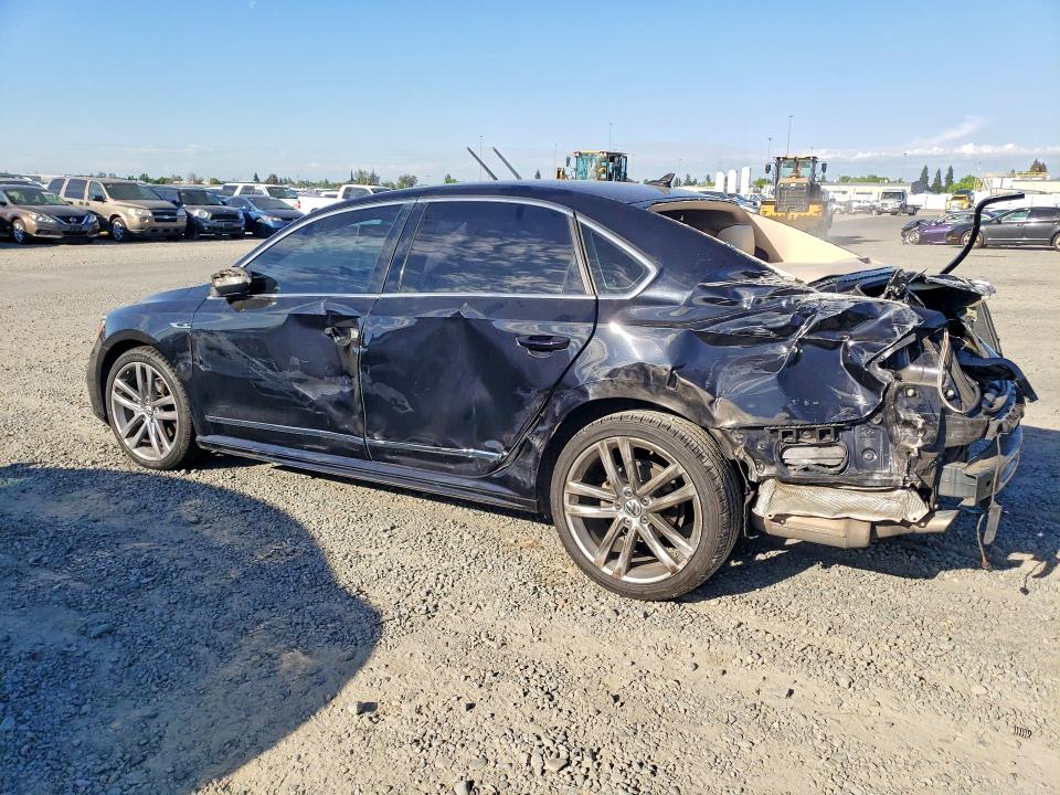 2017 Volkswagen Passat მანქანა იყიდება აუქციონზე, vin: 1VWDT7A36HC006130, აუქციონის ნომერი: 48570996