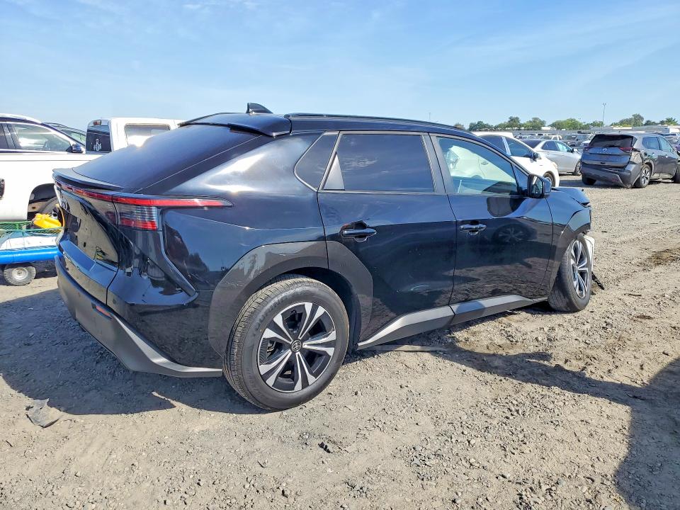 Продажа на аукционе авто 2023 Toyota Bz4x, vin: JTMAAAAA0PA026844, номер лота: 48633546
