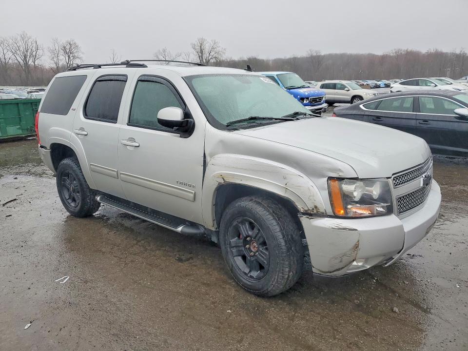 48364606 :رقم المزاد ، 1GNSKBE02BR292456 vin ، 2011 Chevrolet Tahoe مزاد بيع