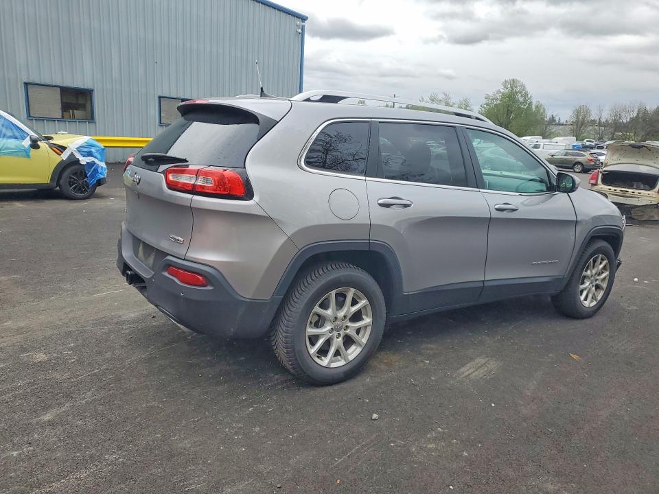 49841106 :رقم المزاد ، 1C4PJMCS6HW525542 vin ، 2017 Jeep Cherokee مزاد بيع