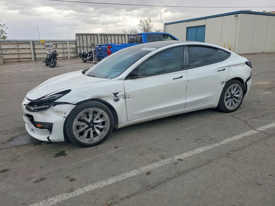 48435616 :رقم المزاد ، 5YJ3E1EAXNF345101 vin ، 2022 Tesla Model 3 مزاد بيع
