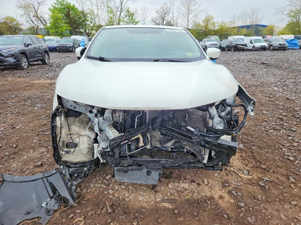 50597706 :رقم المزاد ، JN1BJ1CRXKW351619 vin ، 2019 Nissan Rogue Sport مزاد بيع