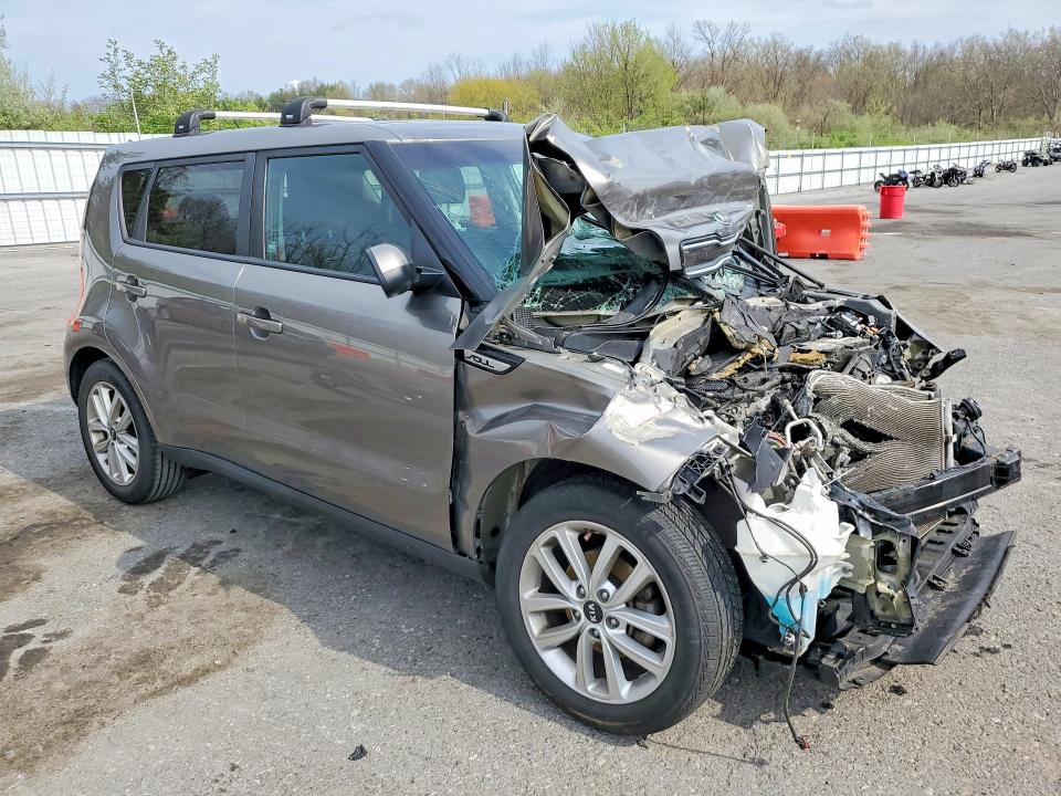 49900546 :رقم المزاد ، KNDJP3A58J7505806 vin ، 2018 Kia Soul مزاد بيع