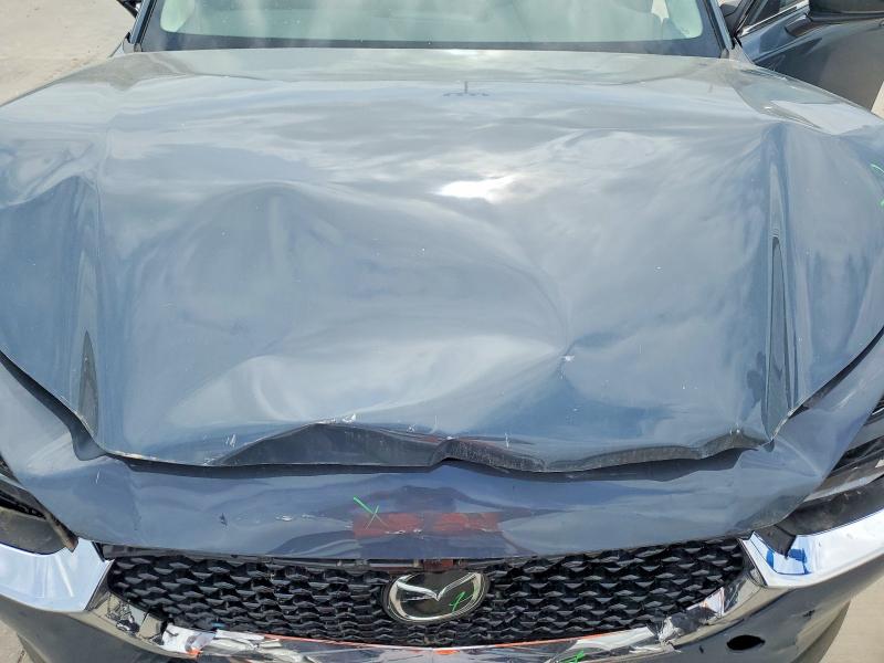 47993936 :رقم المزاد ، 3MVDMBCM8SM818283 vin ، 2025 Mazda Cx-30 مزاد بيع