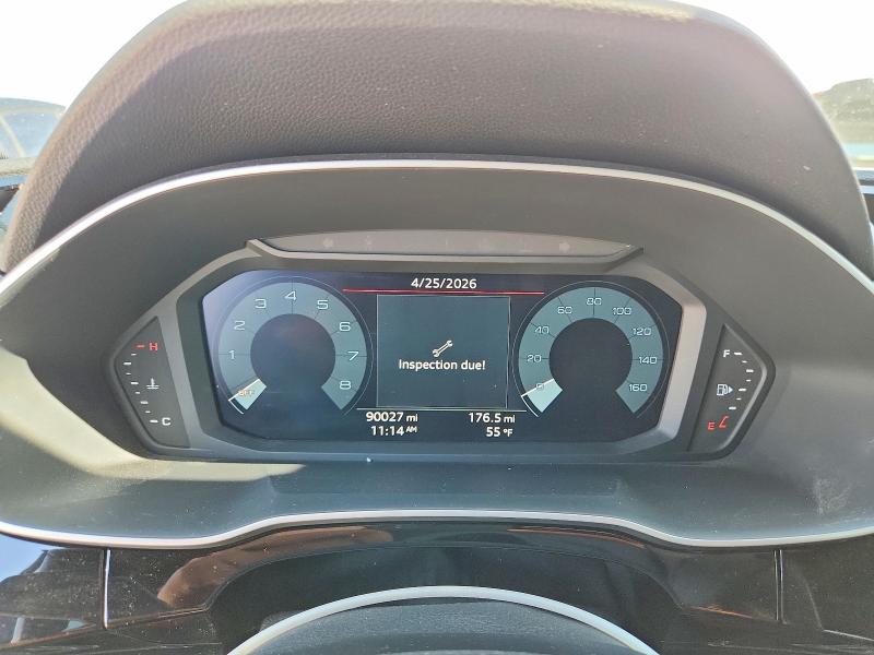 51340266 :رقم المزاد ، WA1EECF37M1028141 vin ، 2021 Audi Q3 مزاد بيع