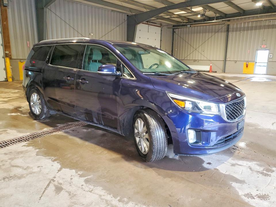 51267726 :رقم المزاد ، KNDMC5C10J6396908 vin ، 2018 Kia Sedona مزاد بيع