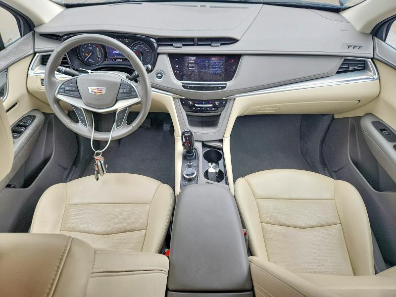 51503596 :رقم المزاد ، 1GYKNDR40NZ173926 vin ، 2022 Cadillac Xt5 مزاد بيع