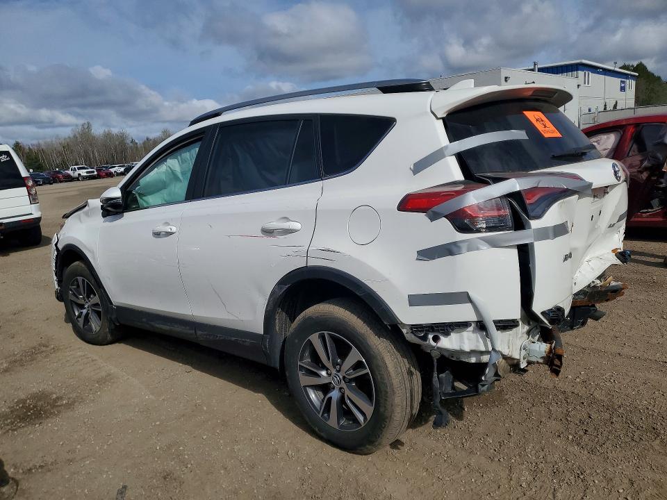 47478876 :رقم المزاد ، 2T3ZFREV2JW469621 vin ، 2018 Toyota Rav4 مزاد بيع