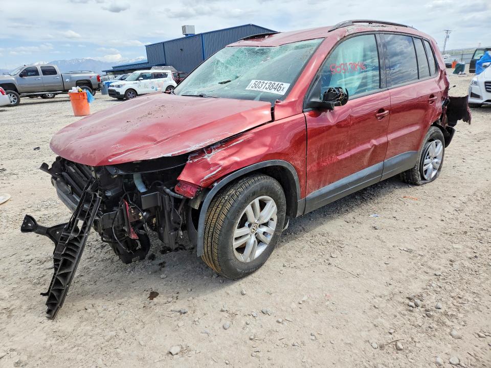 2015 Volkswagen Tiguan მანქანა იყიდება აუქციონზე, vin: WVGBV7AX8FW088649, აუქციონის ნომერი: 50313846