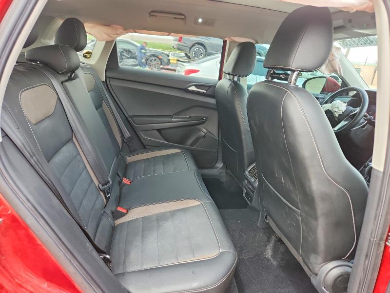 49298136 :رقم المزاد ، 3VV2X7B23NM035603 vin ، 2022 Volkswagen Taos مزاد بيع