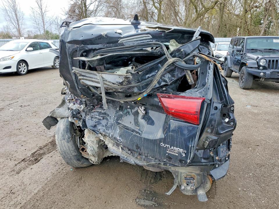 49915666 :رقم المزاد ، JA4JZ3AXXKZ605823 vin ، 2019 Mitsubishi Outlander مزاد بيع