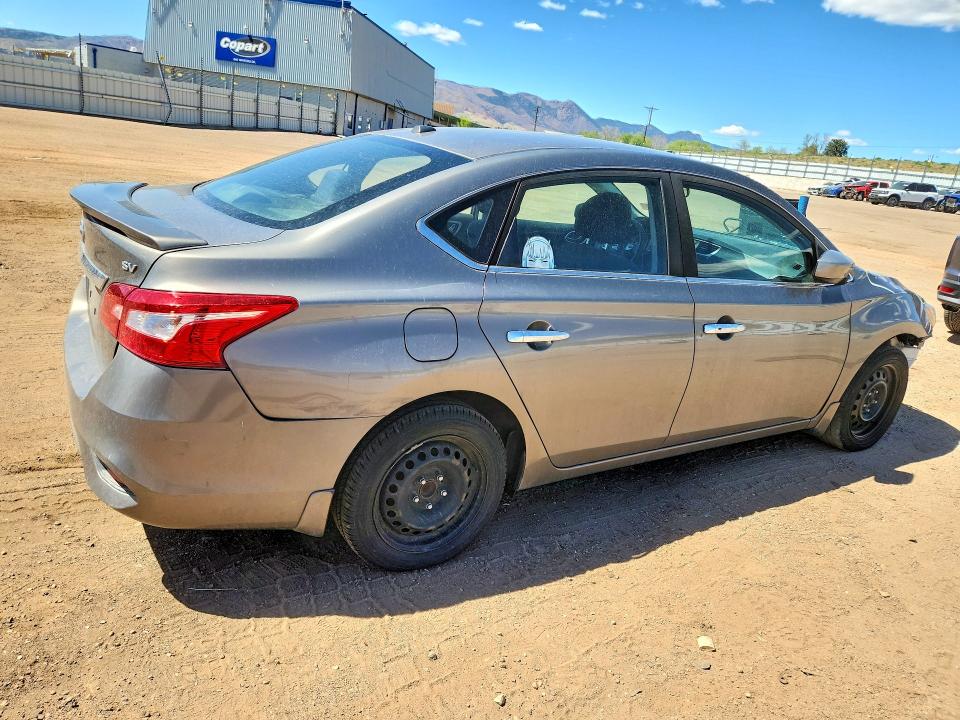 Продаж на аукціоні авто 2017 Nissan Sentra, vin: 3N1AB7AP8HL660176, номер лоту: 49917306