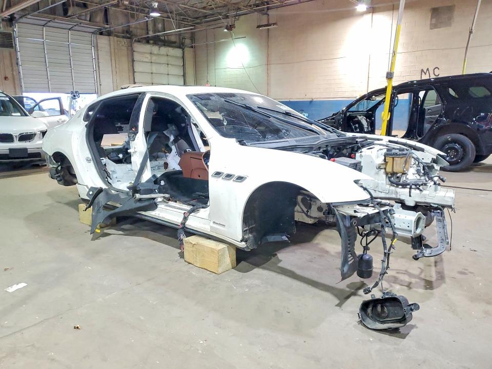 2015 Maserati Quattroporte მანქანა იყიდება აუქციონზე, vin: ZAM56RRA6F1141061, აუქციონის ნომერი: 51779126