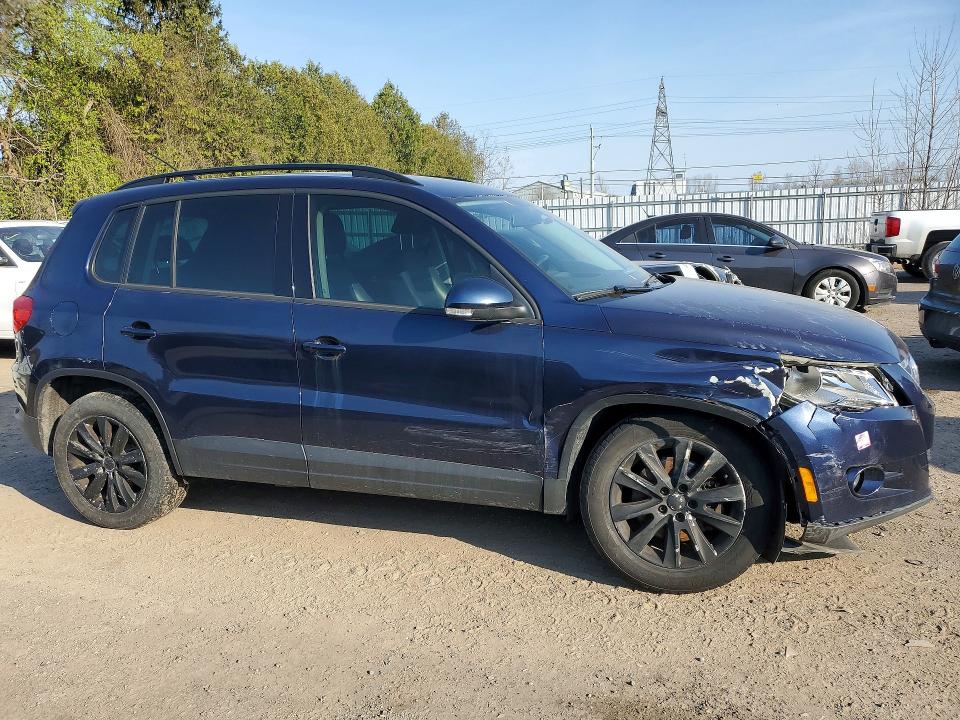 51152576 :رقم المزاد ، WVGBV7AX9BW504346 vin ، 2011 Volkswagen Tiguan مزاد بيع
