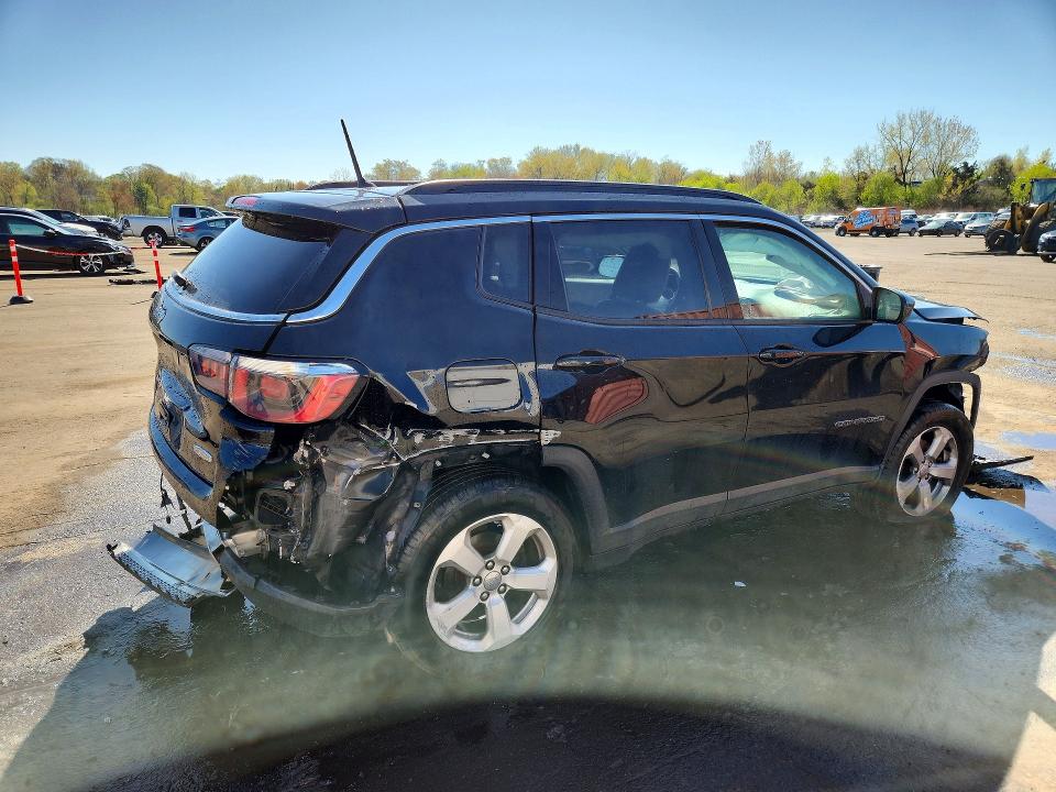 2018 Jeep Compass მანქანა იყიდება აუქციონზე, vin: 3C4NJDBB7JT262336, აუქციონის ნომერი: 51310086