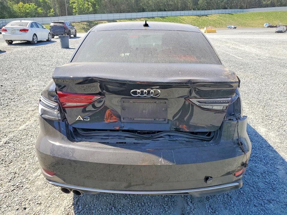 Продажа на аукционе авто 2018 Audi A3, vin: WAUAUGFF1J1071293, номер лота: 50232486