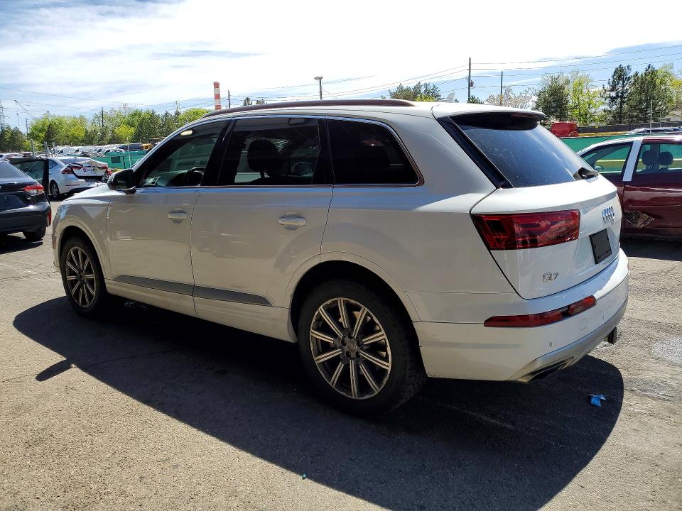 2017 Audi Q7 მანქანა იყიდება აუქციონზე, vin: WA1VAAF79HD033316, აუქციონის ნომერი: 50129466