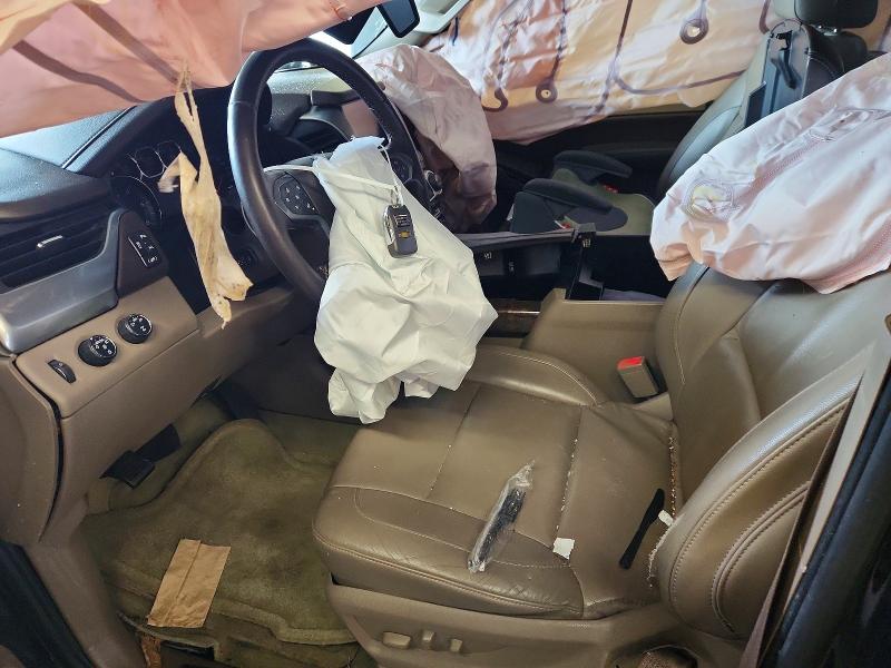 Продаж на аукціоні авто 2016 Chevrolet Suburban, vin: 1GNSKHKC7GR386034, номер лоту: 48408226