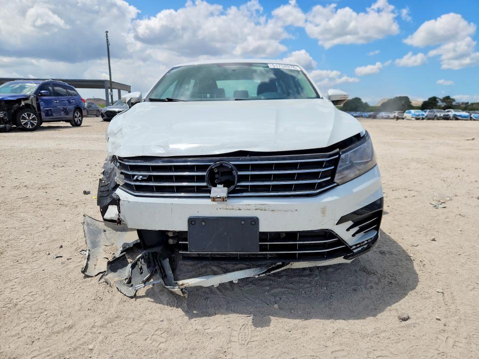 2018 Volkswagen Passat მანქანა იყიდება აუქციონზე, vin: 1VWAA7A35JC032832, აუქციონის ნომერი: 51758976