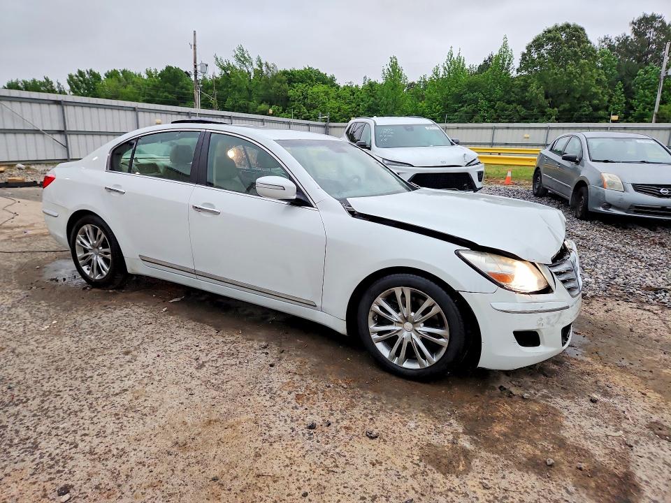 Продажа на аукционе авто 2011 Hyundai Genesis, vin: KMHGC4DF2BU139615, номер лота: 51676026