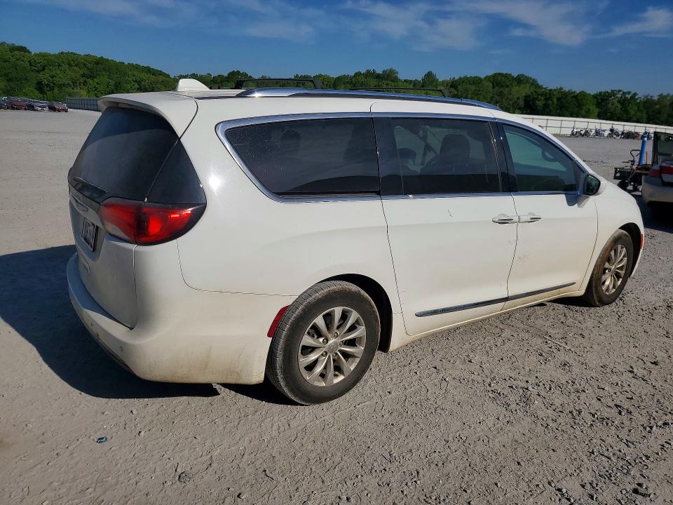 50278806 :رقم المزاد ، 2C4RC1EG0JR355011 vin ، 2018 Chrysler Pacifica مزاد بيع