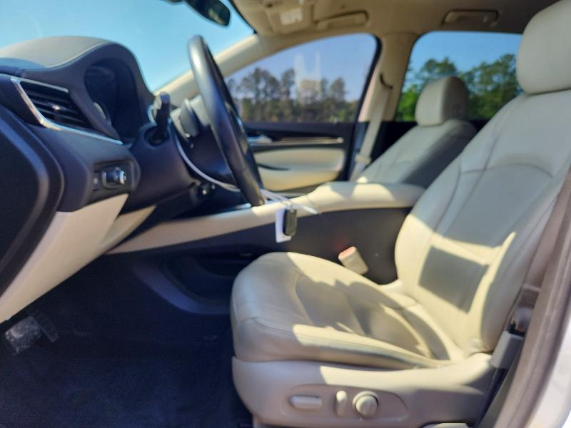 50431736 :رقم المزاد ، 5GAERBKW0LJ290782 vin ، 2020 Buick Enclave مزاد بيع