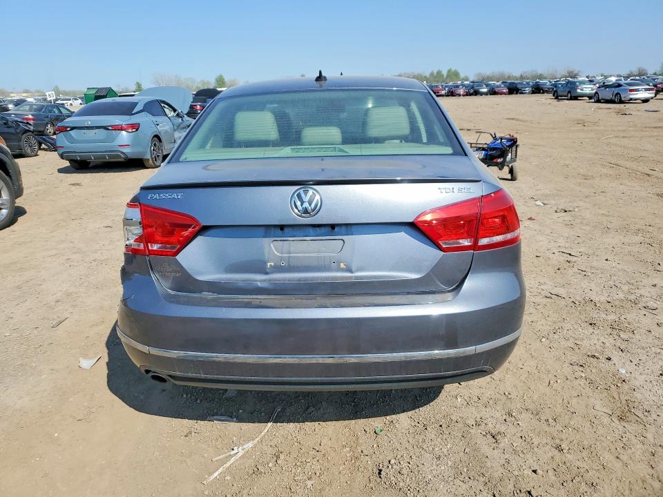 50743326 :رقم المزاد ، 1VWCN7A3XEC038886 vin ، 2014 Volkswagen Passat مزاد بيع