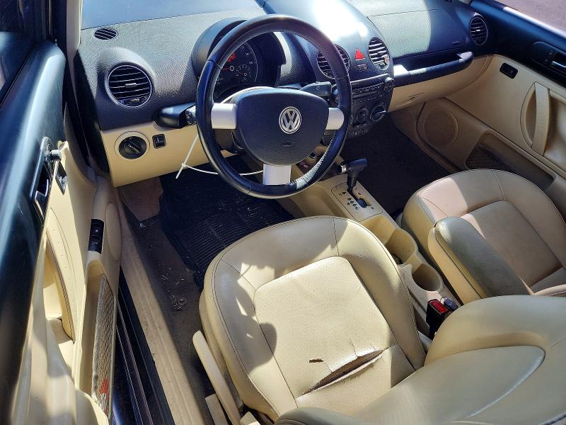 2010 Volkswagen New Beetle მანქანა იყიდება აუქციონზე, vin: 3VWPG3AG4AM012901, აუქციონის ნომერი: 49166236