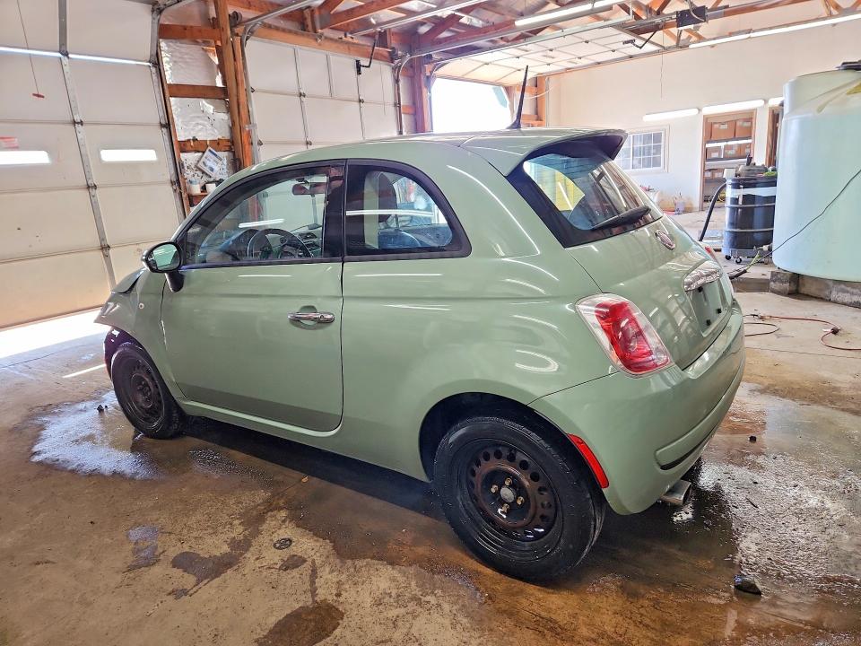 50494956 :رقم المزاد ، 3C3CFFAR3FT500309 vin ، 2015 Fiat 500 مزاد بيع