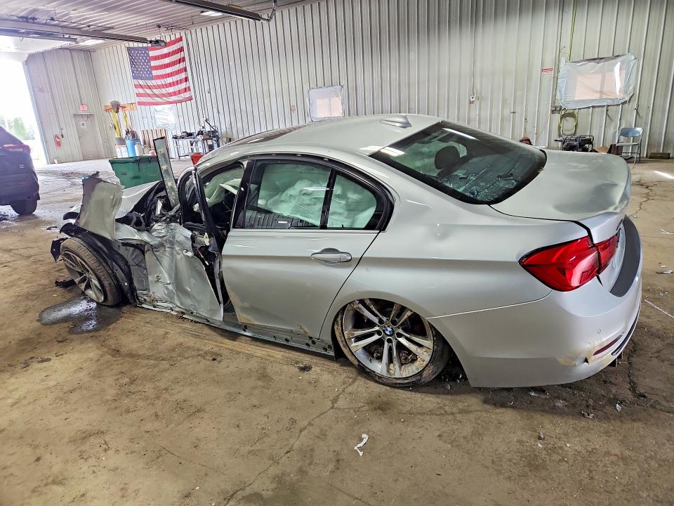 Продаж на аукціоні авто 2017 Bmw 330, vin: WBA8D9C33HA011191, номер лоту: 48876696