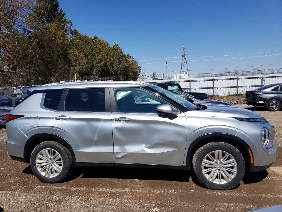 Продажа на аукционе авто 2024 Mitsubishi Outlander, vin: JA4J4VA80RZ621638, номер лота: 48807406